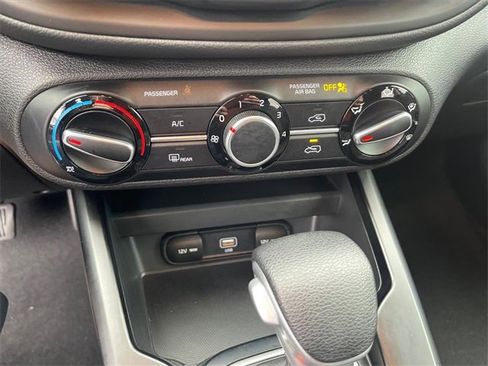 Used 2020 Kia Soul LX image 14