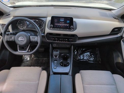 Certified 2023 Nissan Rogue SV FWD image 15