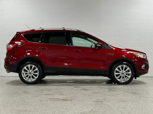 Used 2017 Ford Escape Titanium AWD/4WD image 5
