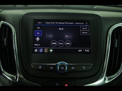 Used 2023 Chevrolet Equinox LT image 13