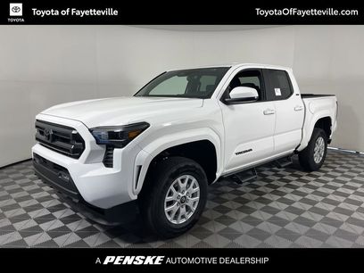 New 2025 Toyota Tacoma SR5