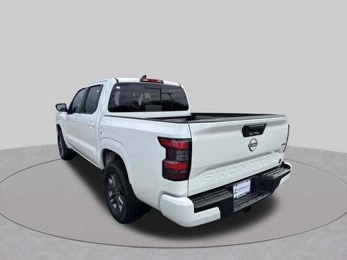 New 2026 Nissan Frontier SV w/ SV Convenience Package AWD/4WD image 31