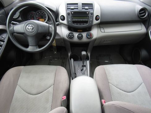 Used 2008 Toyota RAV4 4WD image 25