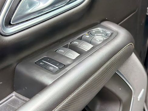 Used 2021 Chevrolet Tahoe Premier w/ Premium Package image 17