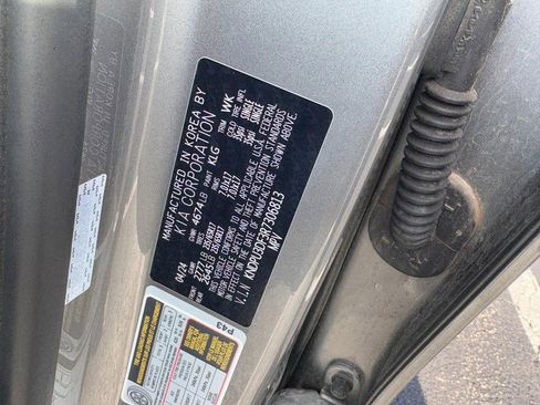 Used 2024 Kia Sportage LX image 23