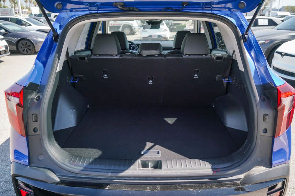 Certified 2025 Kia Seltos S FWD image 25