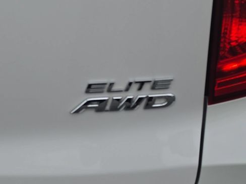 Used 2023 Honda Passport Elite image 8