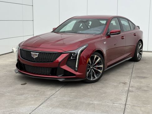 Used 2025 Cadillac CT5 V Blackwing w/ Carbon Fiber 2 Package RWD image 2