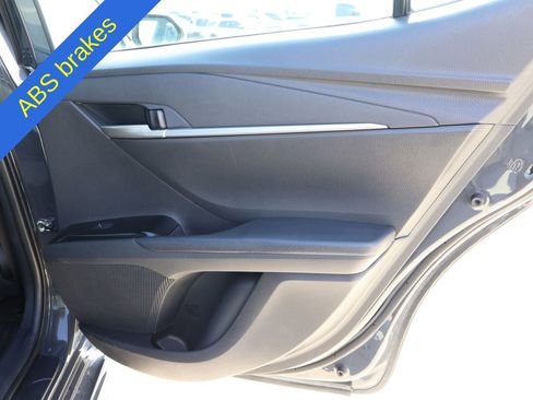 Used 2025 Toyota Camry SE w/ Multimedia Upgrade Package image 11