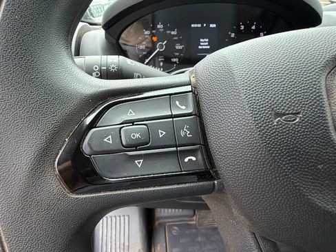 Used 2025 RAM ProMaster 2500 FWD image 17