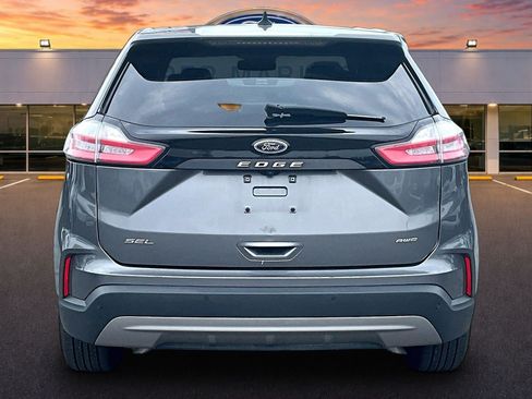 Used 2024 Ford Edge SEL AWD/4WD image 4