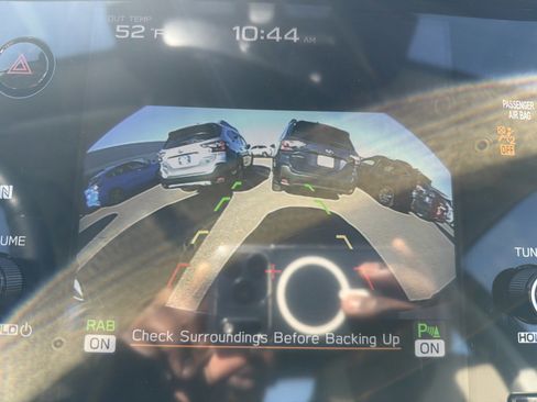 Certified 2025 Subaru Legacy Limited image 27