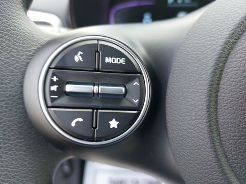 New 2025 Kia Soul LX image 17