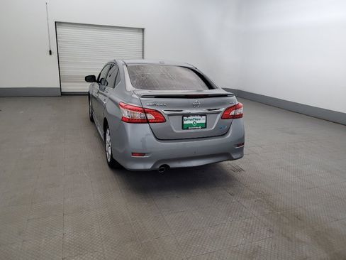 Used 2014 Nissan Sentra SR w/ SR Driver Package FWD image 6