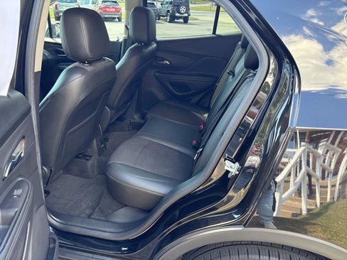Used 2020 Buick Encore Preferred w/ Safety Package image 15