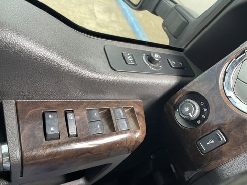 Used 2015 Ford F250 Platinum w/ FX4 Off-Road Package image 23