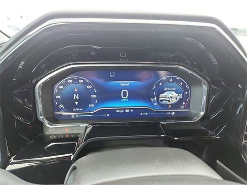 Certified 2023 Chevrolet Silverado 1500 LTZ w/ Technology Package image 11