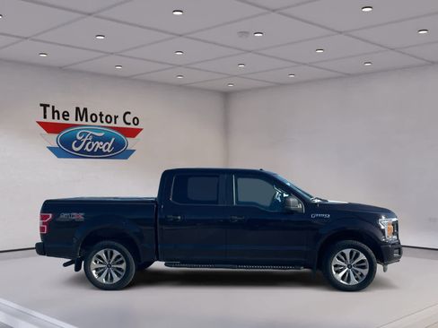 Used 2018 Ford F150 XL w/ Equipment Group 101A Mid AWD/4WD image 4