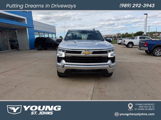 Certified 2022 Chevrolet Silverado 1500 LT AWD/4WD image 8