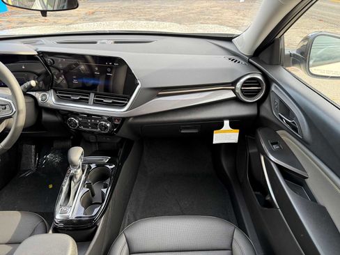 New 2026 Chevrolet Trax ACTIV image 42