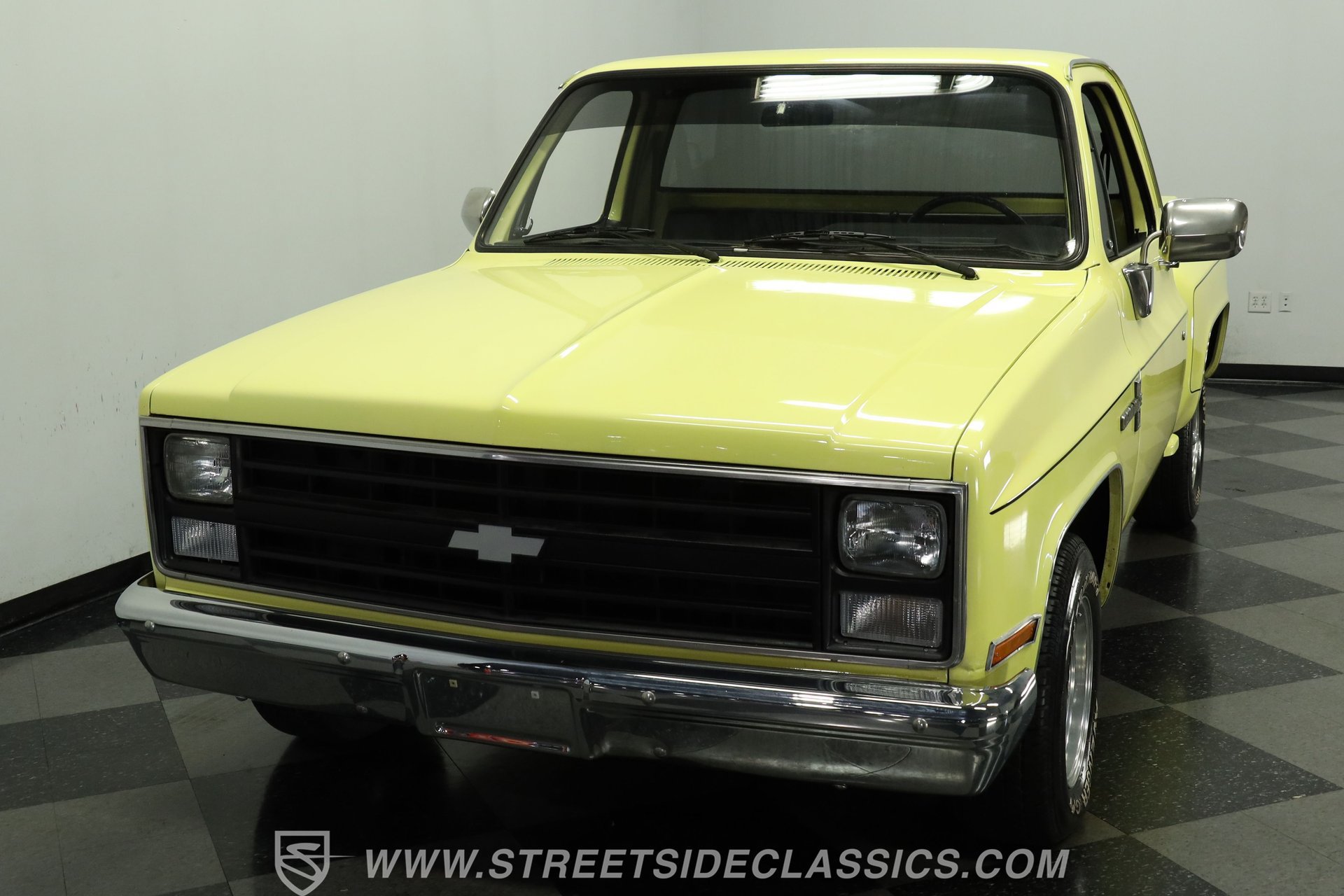 Used 1987 Chevrolet Silverado 1500 1500 RWD image 16
