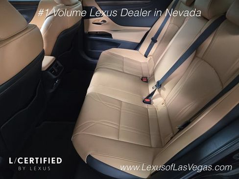 Used 2024 Lexus ES 300h w/ Accessory Package (Z1) FWD image 16