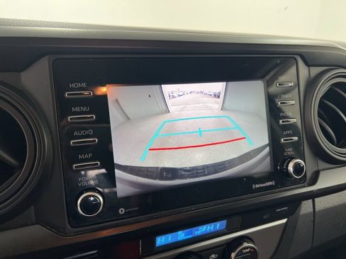 Used 2021 Toyota Tacoma SR AWD/4WD image 13