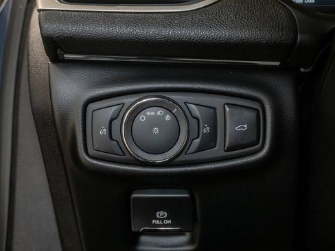 Used 2019 Lincoln MKZ Premiere FWD image 12