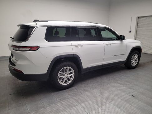 Used 2023 Jeep Grand Cherokee L Laredo w/ Luxury Tech Group I AWD/4WD image 10