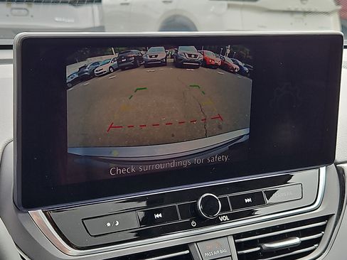 New 2025 Nissan Altima 2.5 SR w/ SR Premium Package image 16