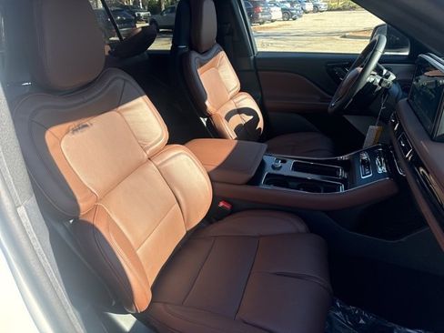 New 2026 Lincoln Aviator Reserve image 27