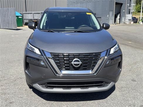 Used 2023 Nissan Rogue S FWD image 9
