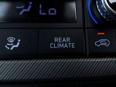 Used 2024 Hyundai Palisade SEL AWD/4WD image 41