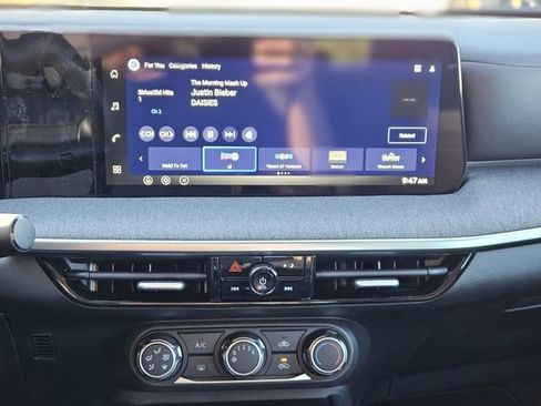 New 2026 Nissan Kicks S image 20