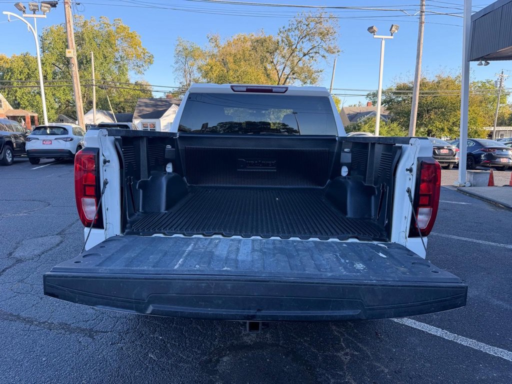 Used 2021 GMC Sierra 1500 4x4 Crew Cab w/ Sierra Value Package image 8
