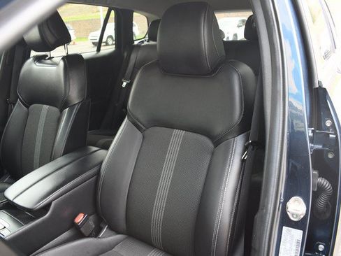 Used 2025 MAZDA CX-50 AWD 2.5 S w/ Preferred Package image 17