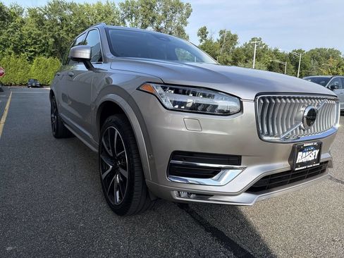 Certified 2023 Volvo XC90 B5 Plus w/ Protection Package Premier AWD/4WD image 2