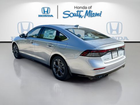 New 2025 Honda Accord EX-L image 4