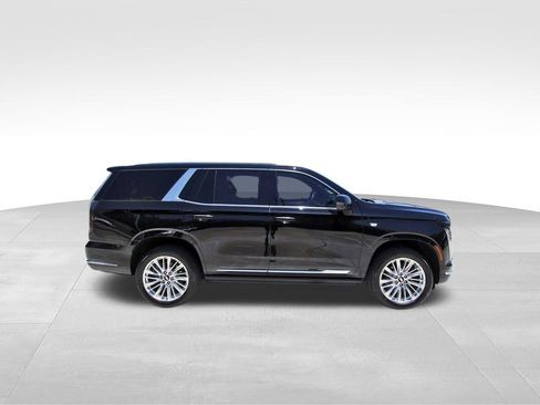 Used 2026 Cadillac Escalade Luxury AWD/4WD image 5