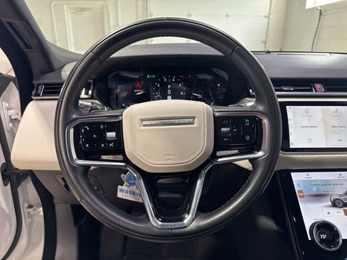 Used 2021 Land Rover Range Rover Velar S AWD/4WD image 10