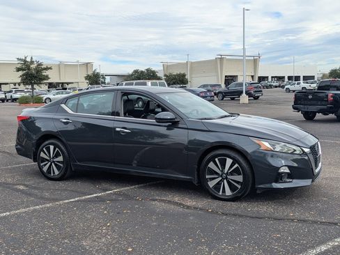 Certified 2022 Nissan Altima 2.5 SL image 8