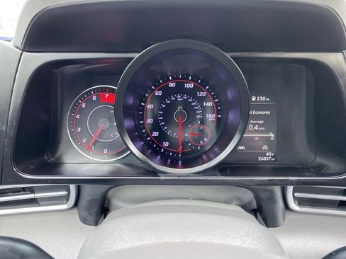 Certified 2023 Hyundai Elantra SE image 11