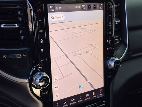 Used 2025 RAM 1500 Big Horn image 26