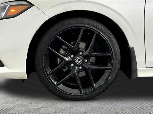 Used 2023 Honda Civic Sport image 28
