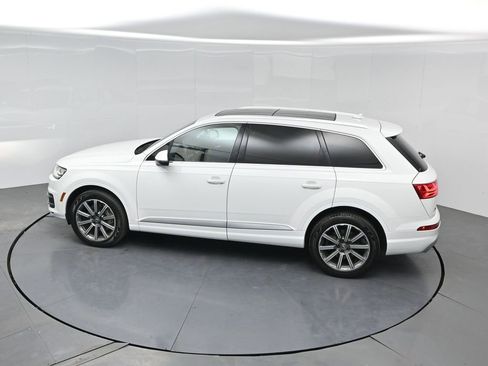 Used 2018 Audi Q7 3.0T Premium Plus w/ Premium Plus Package AWD/4WD image 45