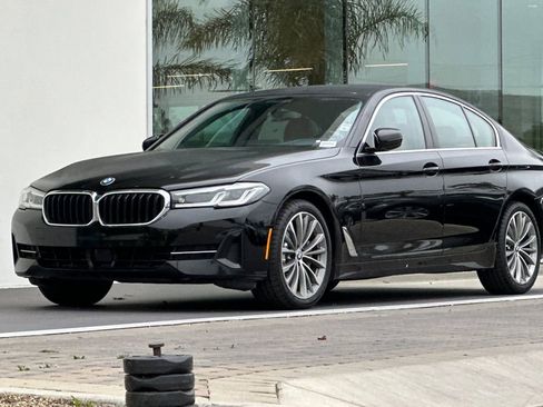 Used 2022 BMW 530i RWD image 7