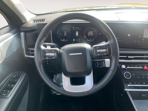 Used 2025 Hyundai Santa Fe XRT image 12