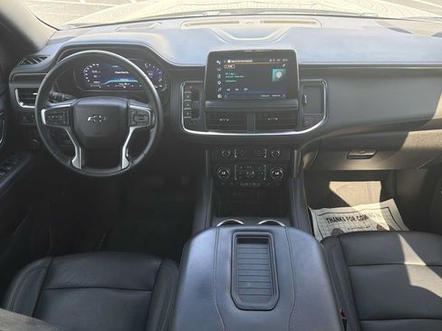 Used 2023 Chevrolet Tahoe Z71 w/ Z71 Off-Road Package AWD/4WD image 4