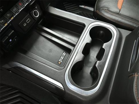 Used 2020 GMC Sierra 1500 AT4 w/ AT4 Premium Package image 23