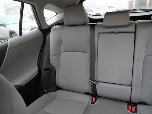 Certified 2021 Toyota Venza LE image 12